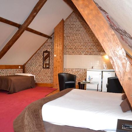 Le Domaine Des Cigognes Hotel Ennevelin Ngoại thất bức ảnh