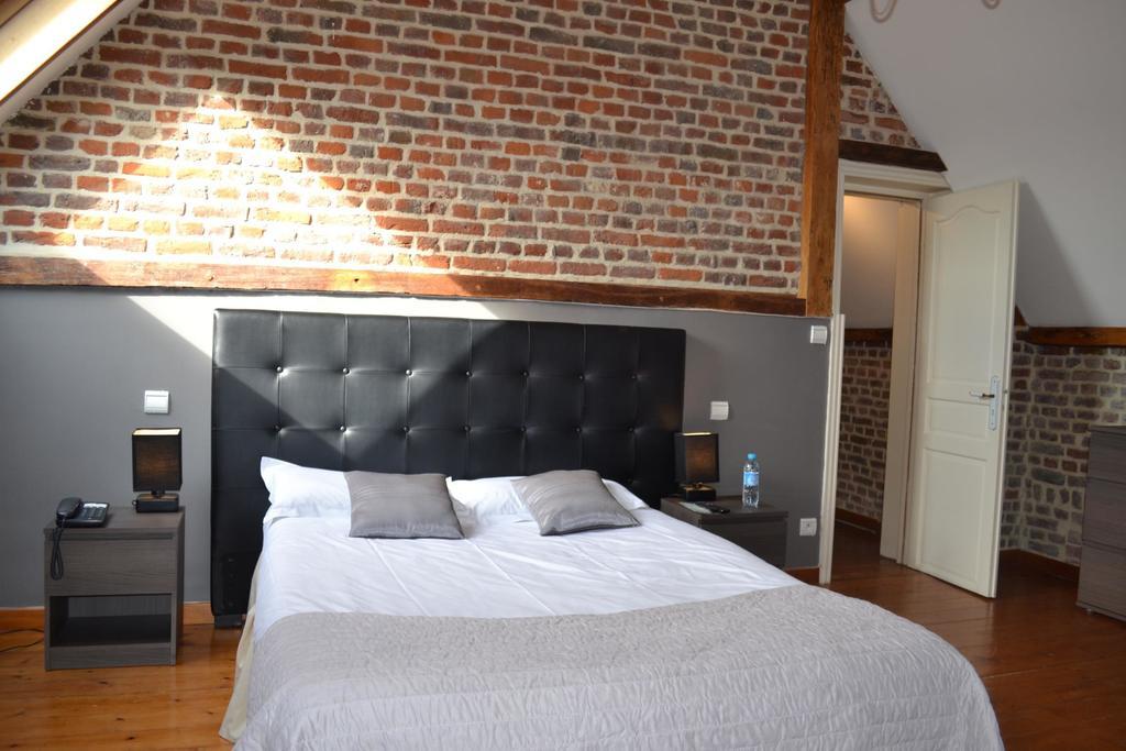 Le Domaine Des Cigognes Hotel Ennevelin Phòng bức ảnh