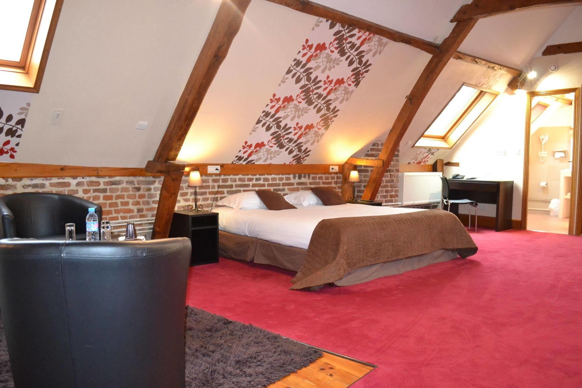 Le Domaine Des Cigognes Hotel Ennevelin Ngoại thất bức ảnh